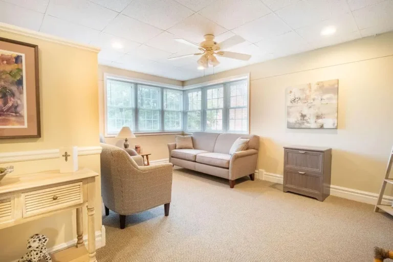 Terrace & Manor Apartments at Franklin